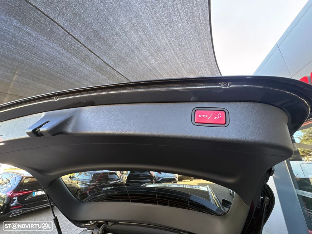 Mercedes-Benz C 300 e AMG Line - 12