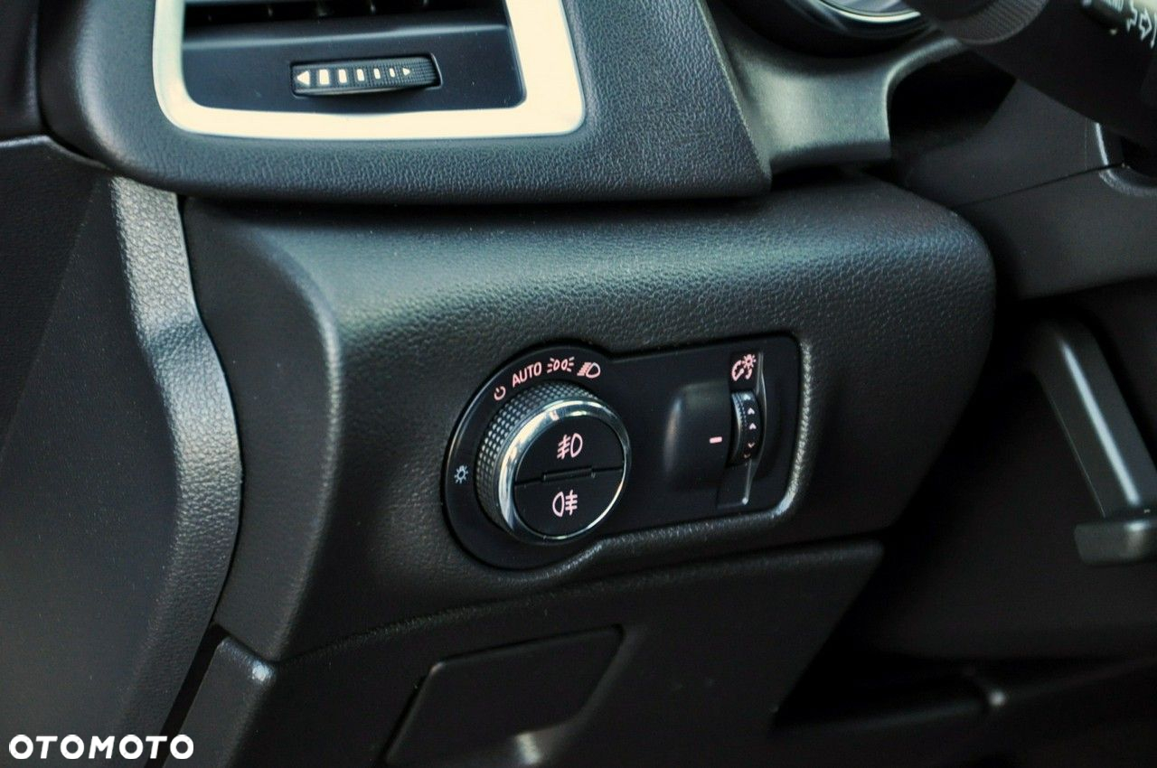 Opel Astra - 36