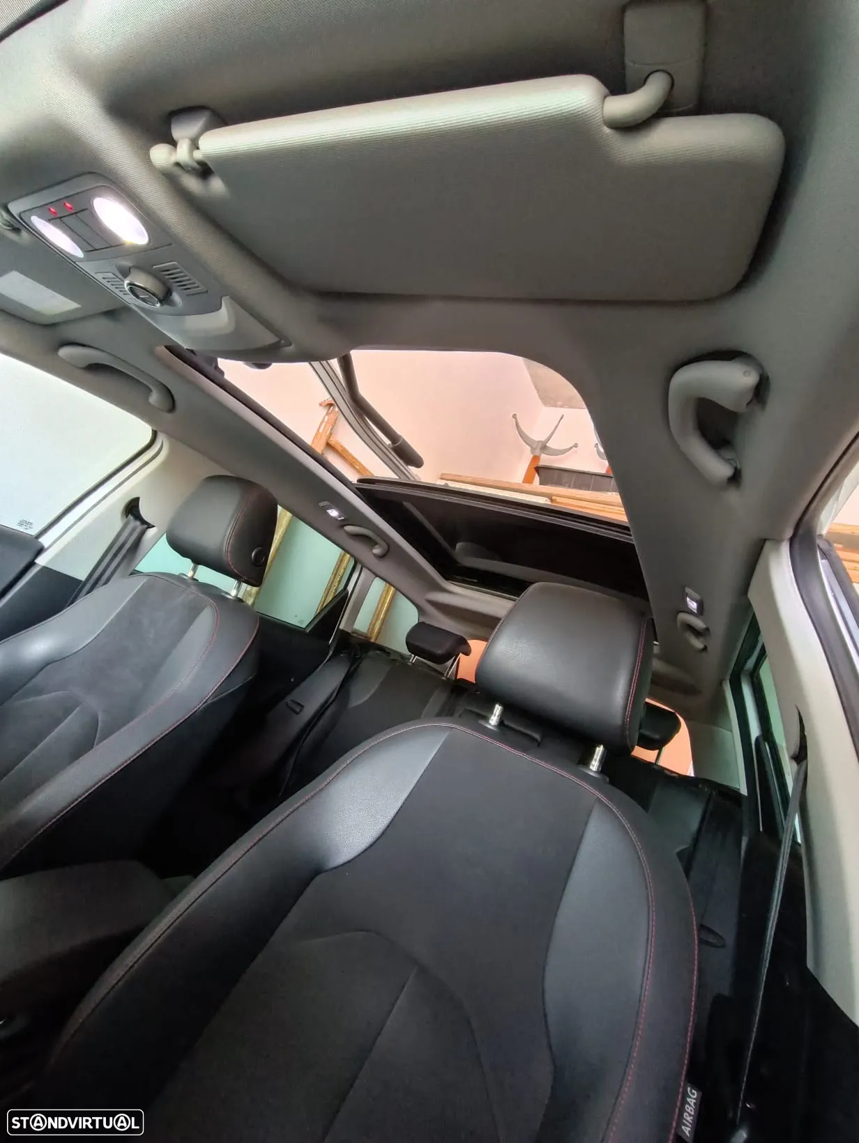 SEAT Leon ST 2.0 TDI FR S/S - 11