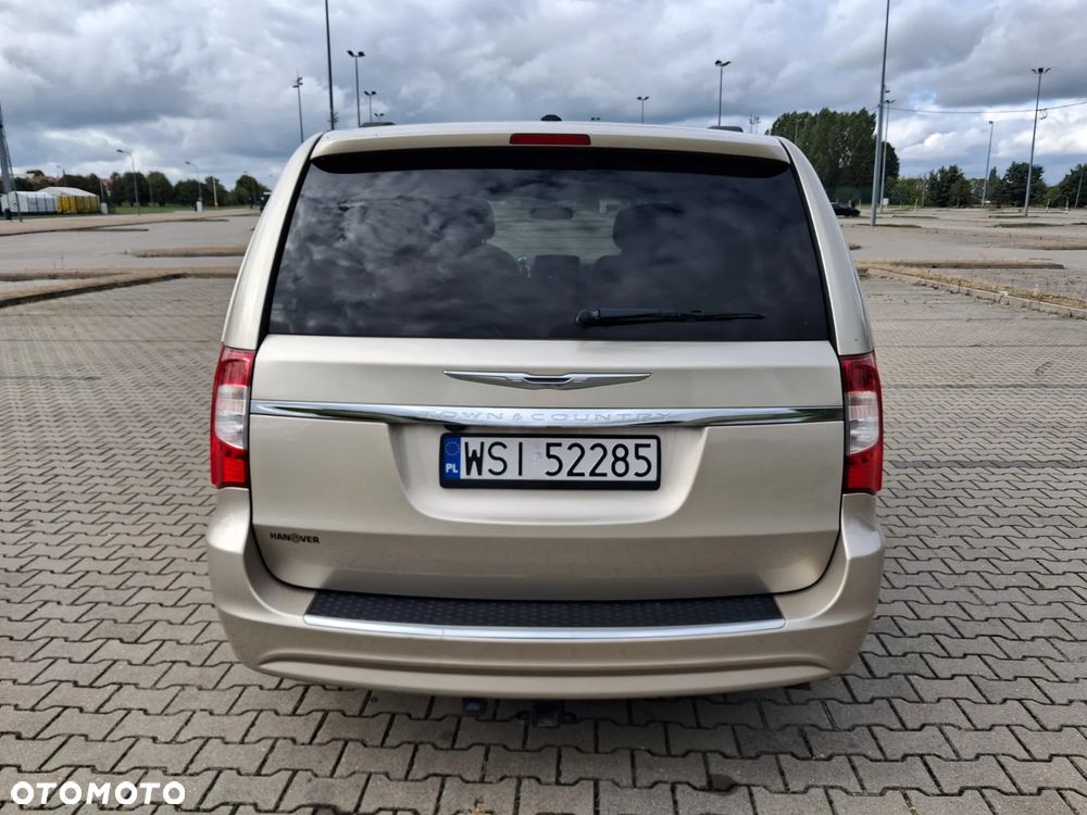 Chrysler Town & Country 3.6 Touring - 13