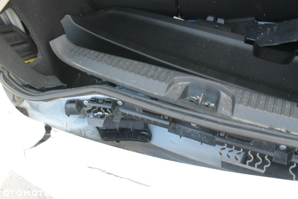 Renault Clio - 13