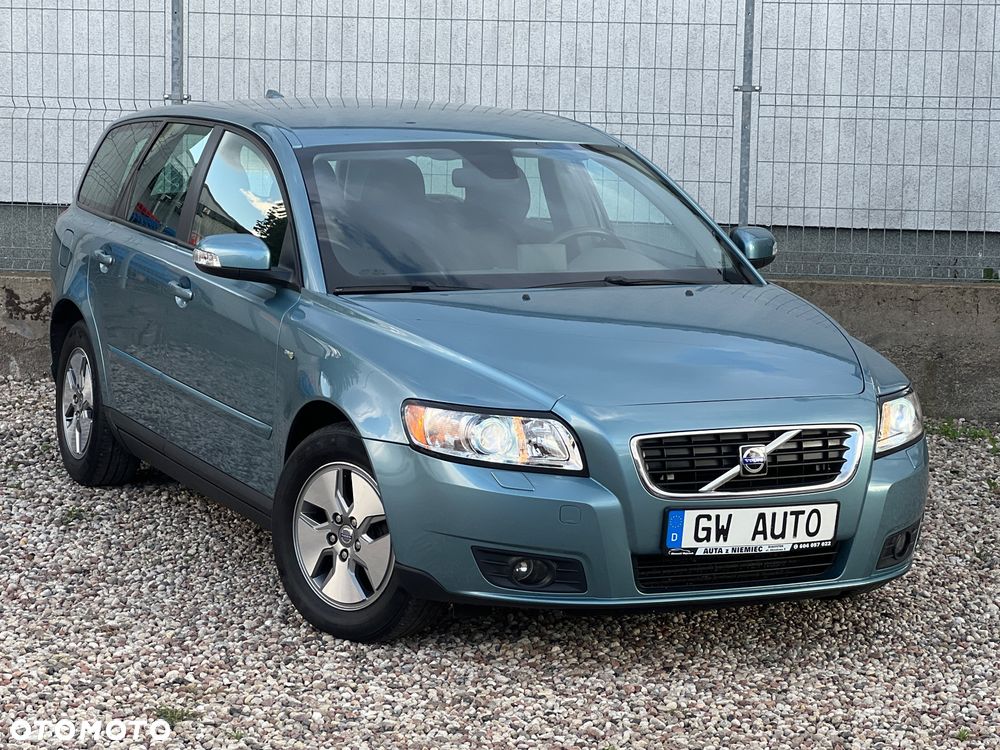Volvo V50 1.6D DPF DRIVe Kinetic - 1