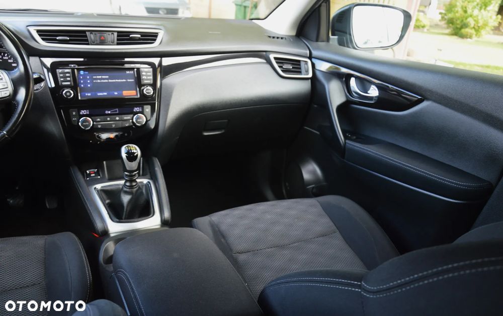 Nissan Qashqai - 21