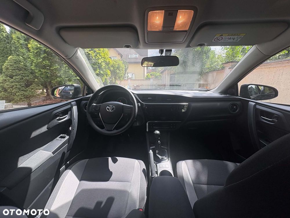 Toyota Auris 1.33 VVT-i Active - 6