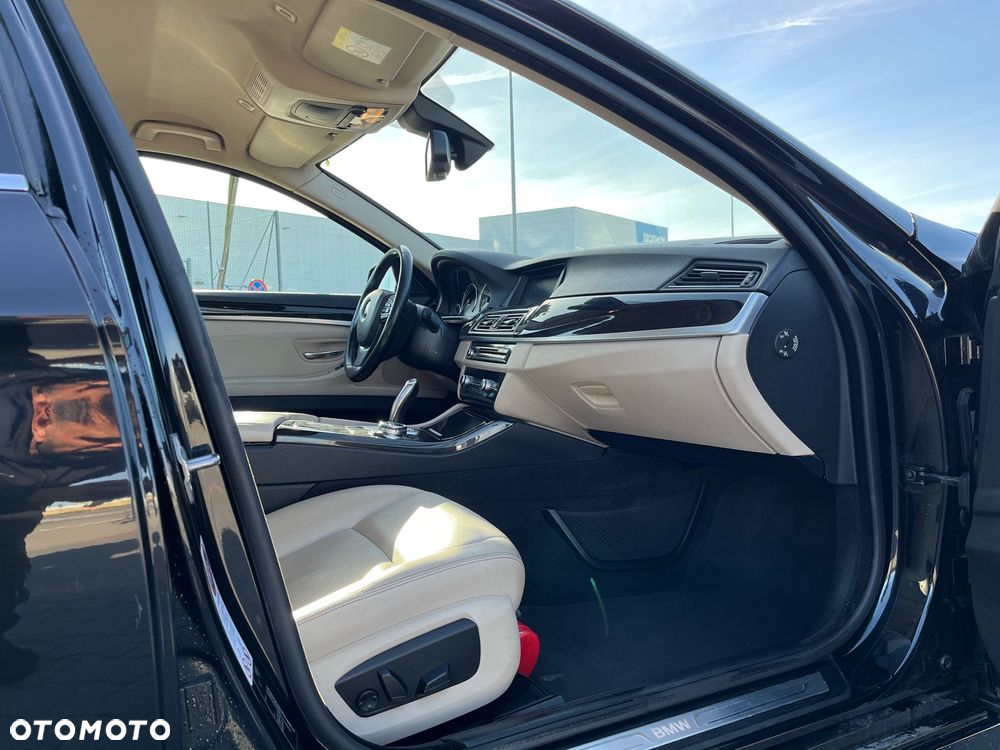 BMW Seria 5 - 12