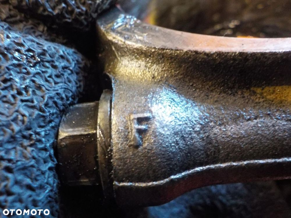 IVECO 2.3 HPI EURO 5 13r 106KM F1AE3481A korbowod - 2