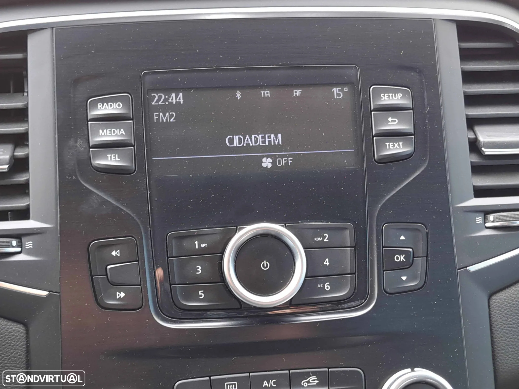 Renault Mégane 1.5 Blue dCi Zen - 11