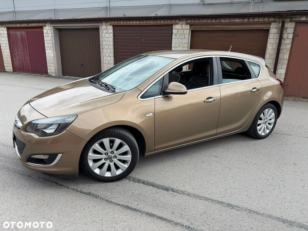 Opel Astra - 2