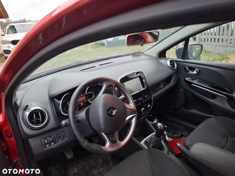 Renault Clio 1.2 16V Limited EU6 - 5