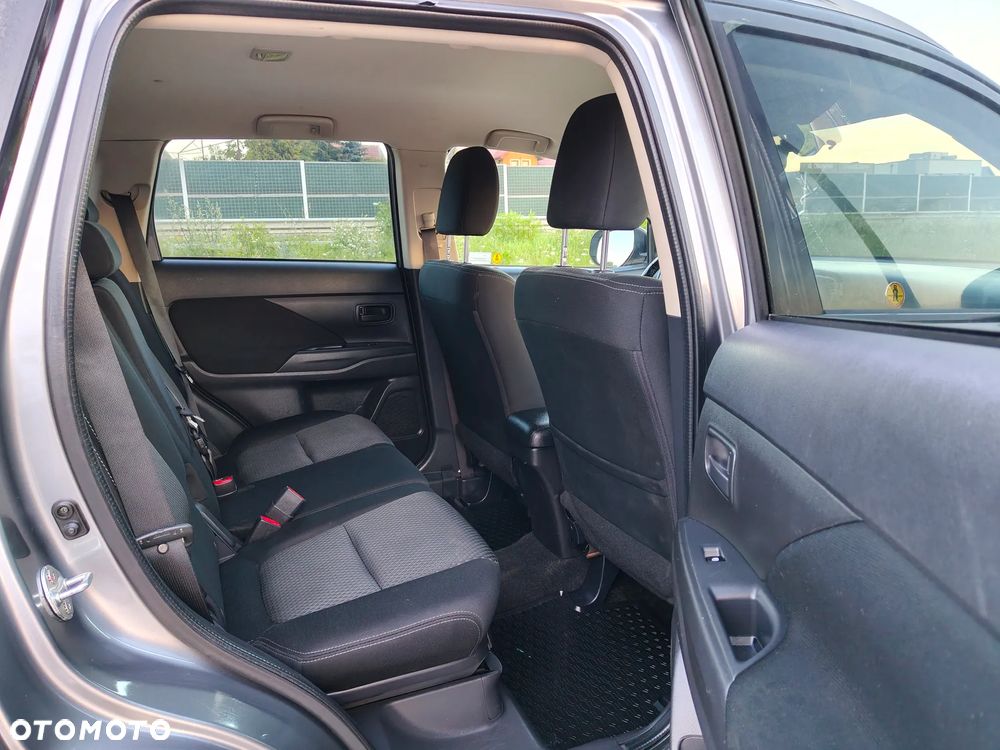 Mitsubishi Outlander 2.0 City Style 2WD - 37