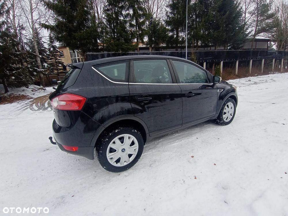 Ford Kuga 2.0 TDCi 2x4 Trend - 12
