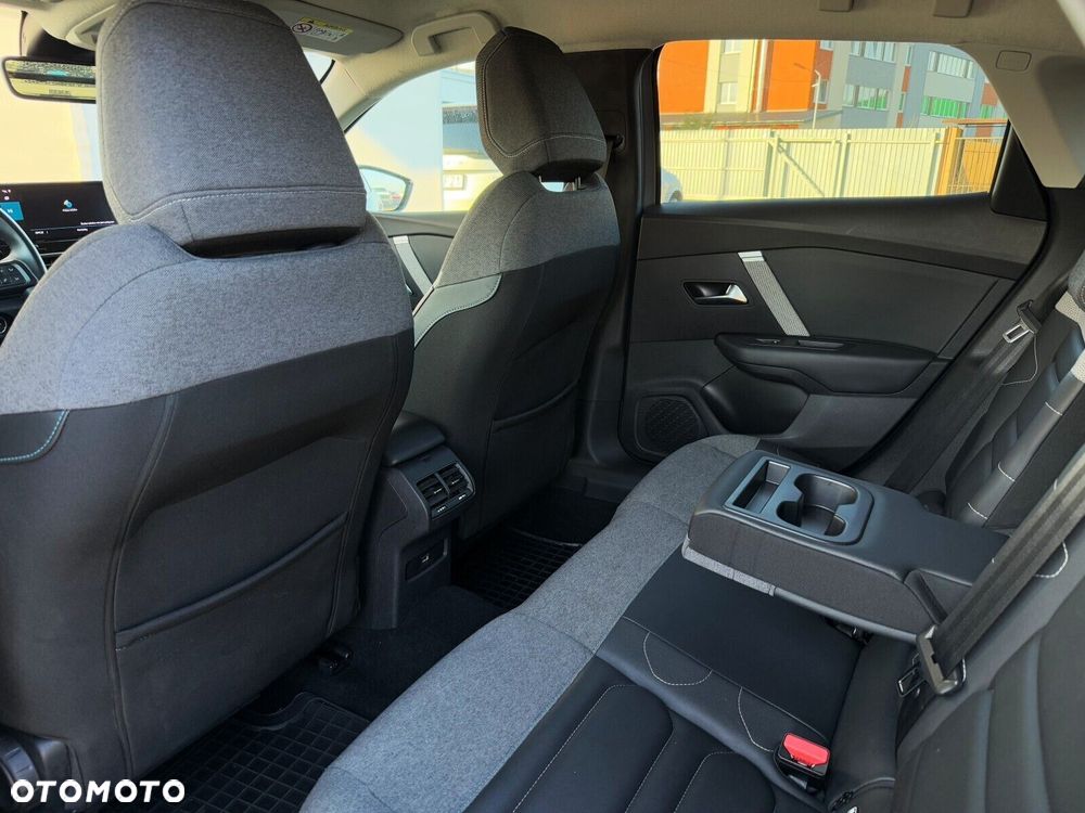 Citroën C4 1.2 PureTech Shine S&S - 10