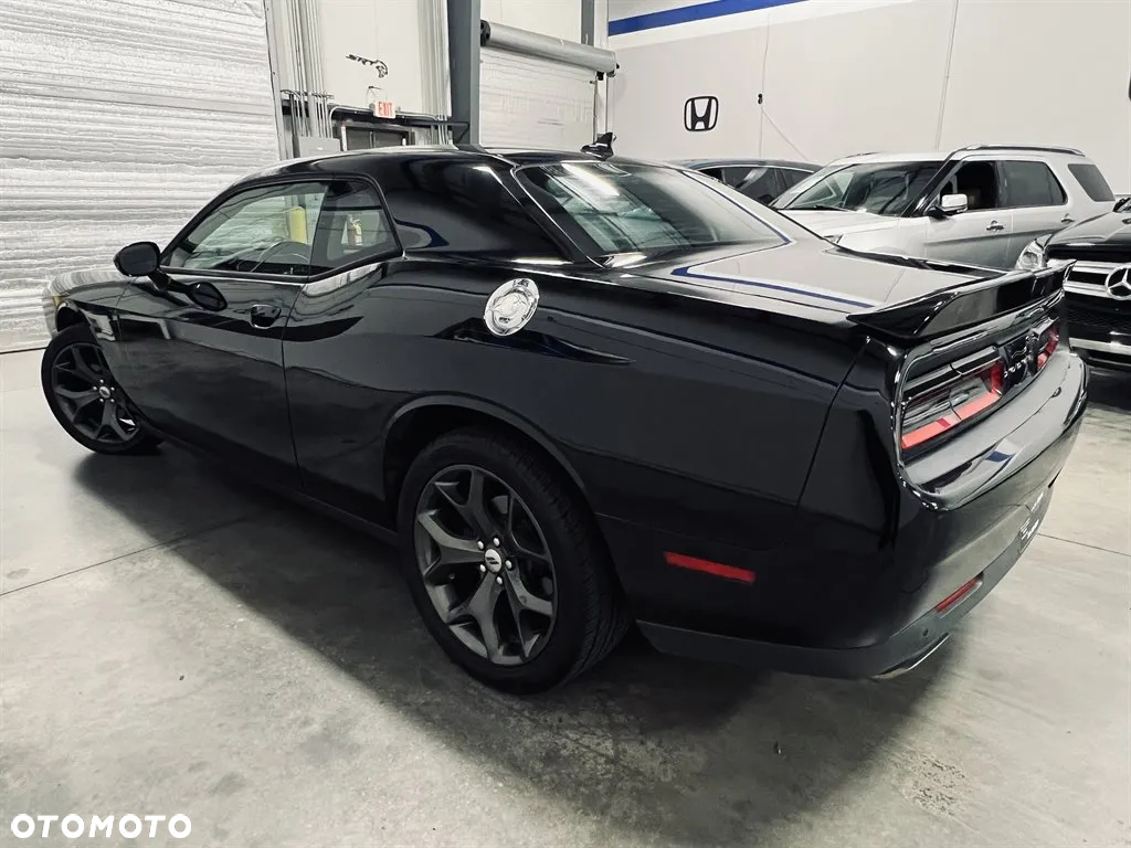 Dodge Challenger Automatik R/T Plus - 3