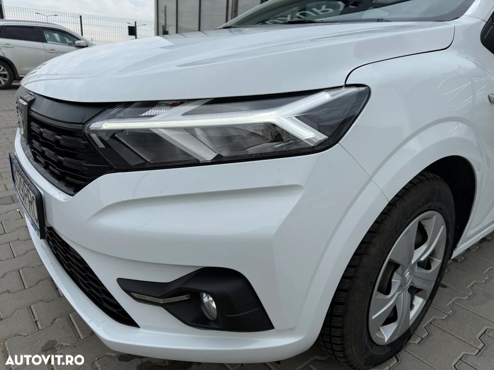 Dacia Logan TCe 90 MT5 Comfort - 4