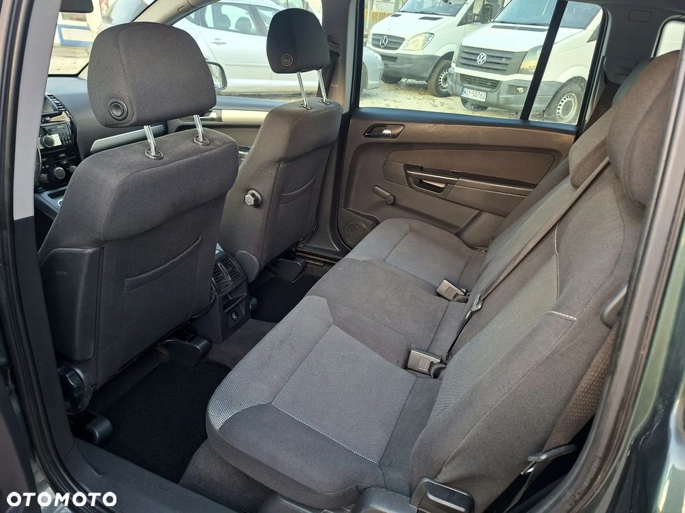 Opel Zafira 1.8 Family Plus - 25