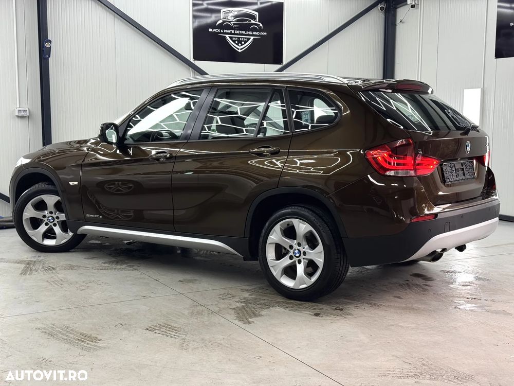 BMW X1 sDrive20d - 16