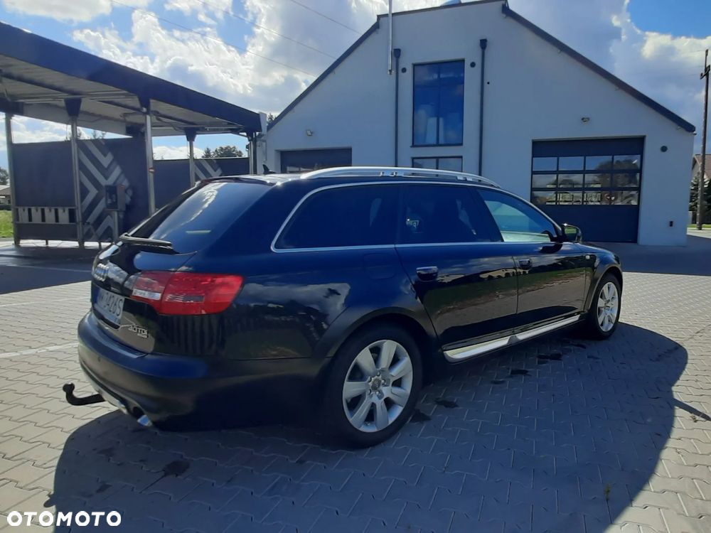 Audi A6 Allroad - 22