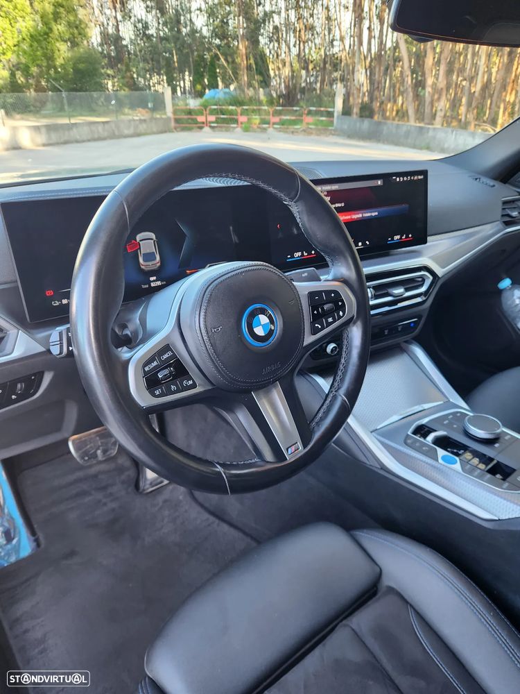 BMW i4 eDrive40 Pack Desportivo M - 10