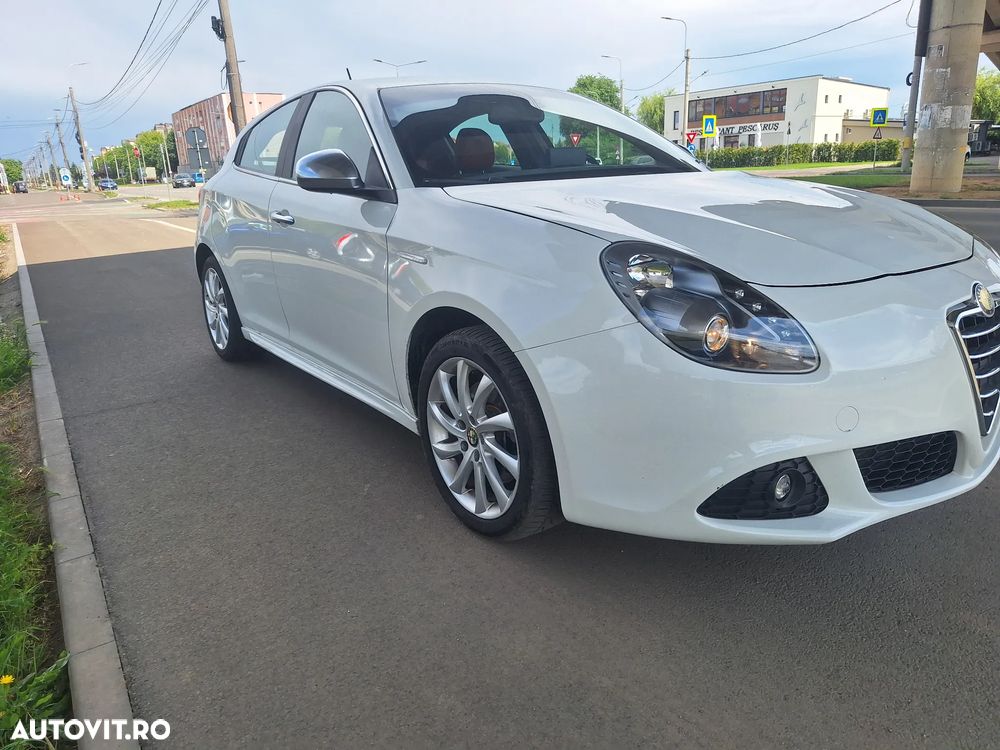Alfa Romeo Giulietta 2.0 JTDM 16V - 1