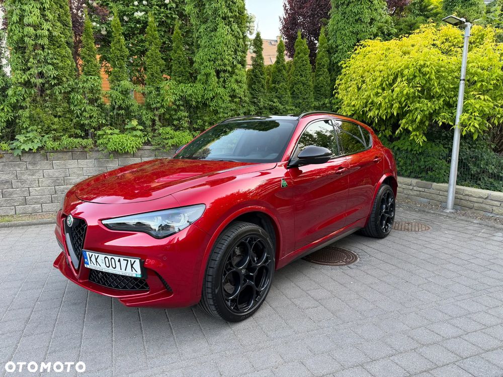 Alfa Romeo Stelvio - 2