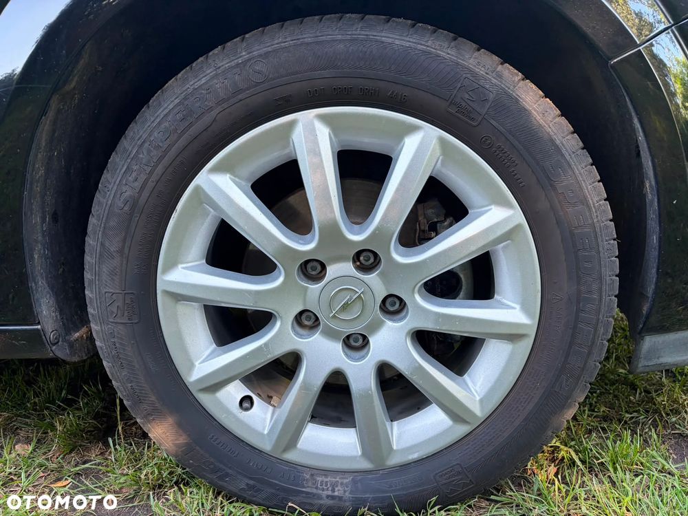 Opel Astra 1.6 Color Edition - 12