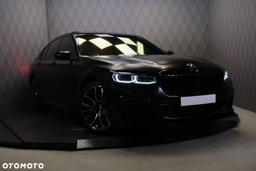 BMW Seria 7 750i xDrive sport - 2