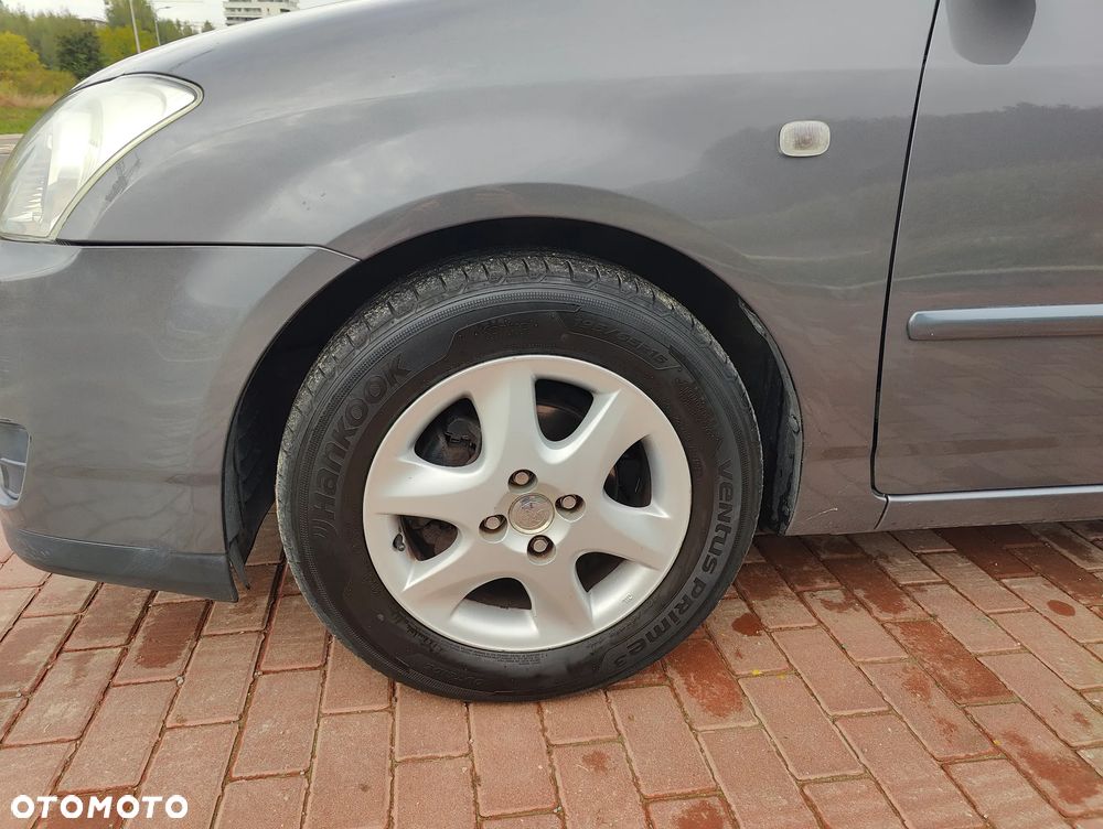 Toyota Corolla 1.6 VVT-i Sol - 26