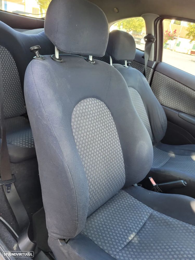 Ford Puma 1.4 16V - 6