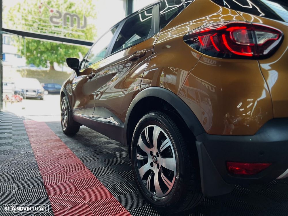 Renault Captur 0.9 TCE Exclusive - 13