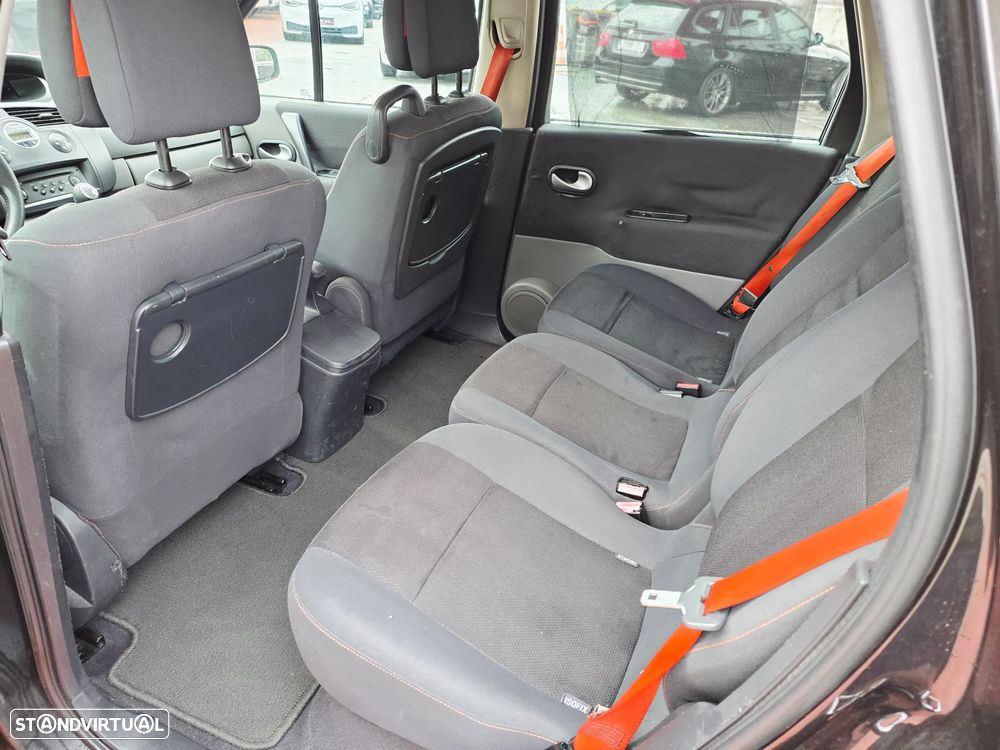 Renault Scénic 1.5 dCi Conquest - 18