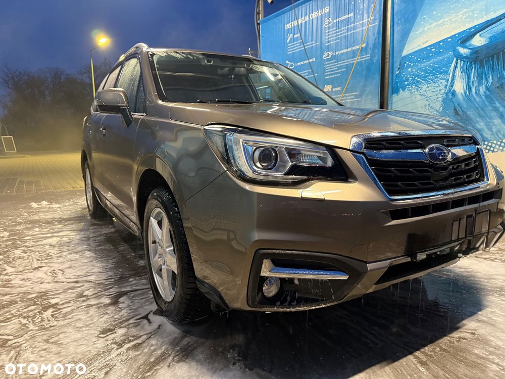 Subaru Forester 2.0 i Exclusive Special (EyeSight) Lineartronic - 3