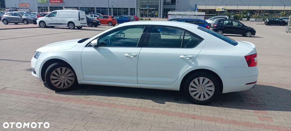 Skoda Octavia 1.5 TSI ACT Active - 6