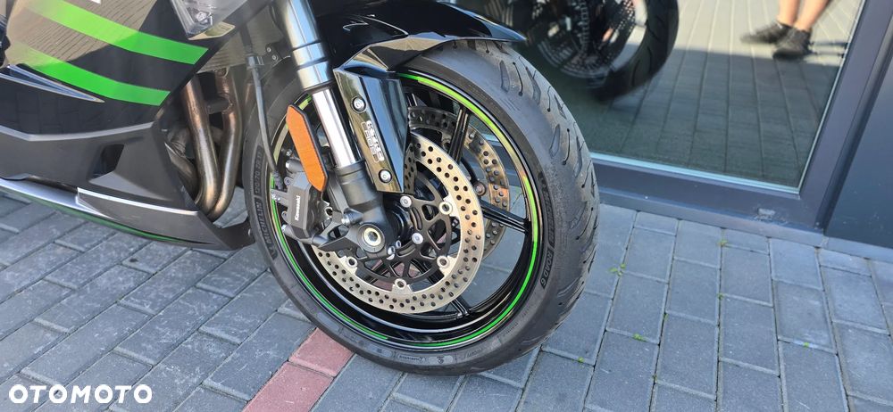 Kawasaki Ninja 1000 SX - 6