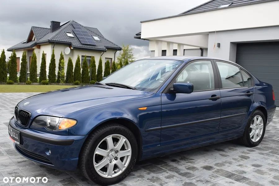 BMW Seria 3 318i - 2