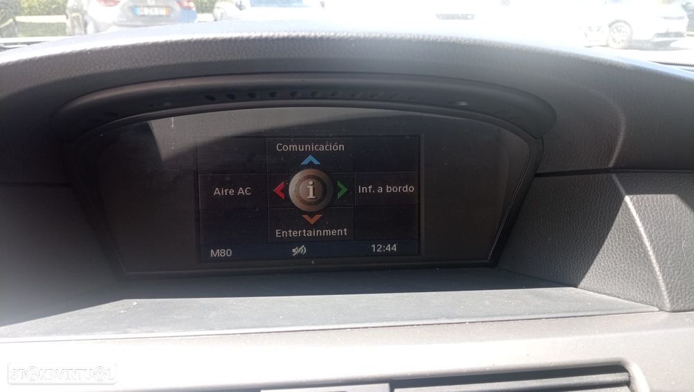 BMW 520 d - 12