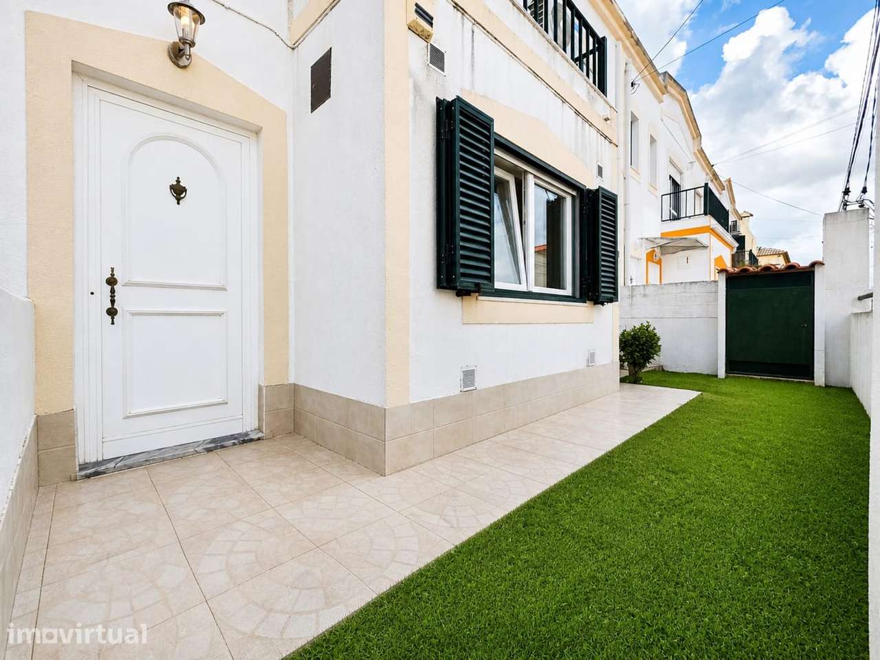 Andar de Moradia T3 com jardim na Quinta do Conde - Grande imagem: 4/35