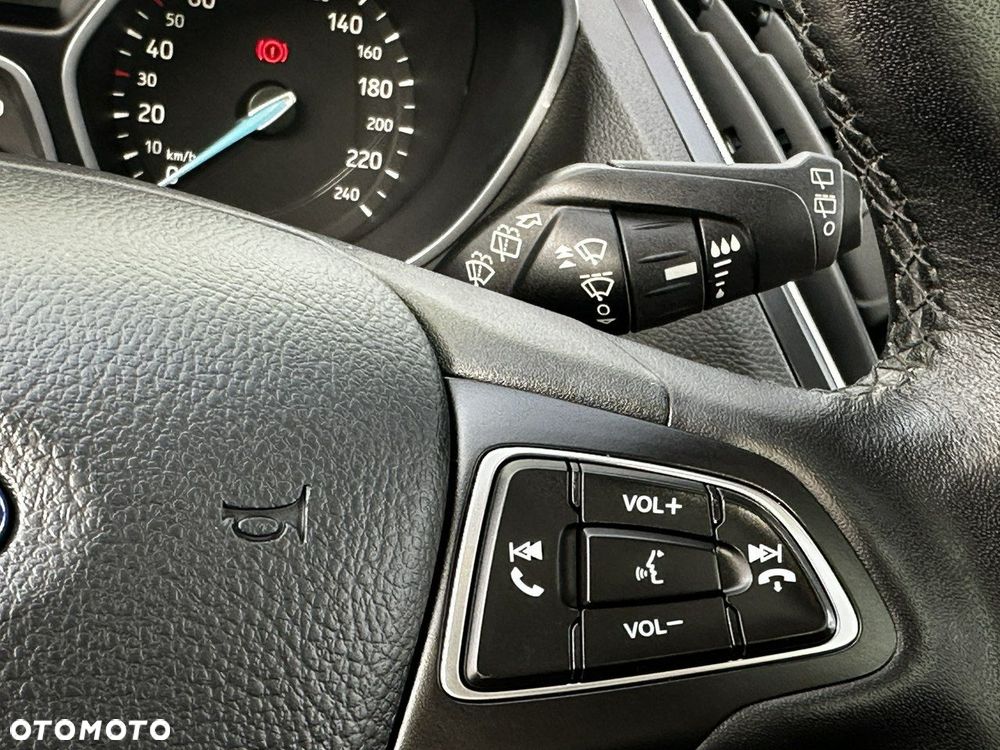 Ford C-MAX 2.0 TDCi Start-Stop-System Titanium - 24