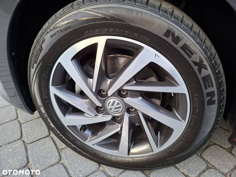 Volkswagen Golf Sportsvan SV 2.0 TDI BMT Highline - 19