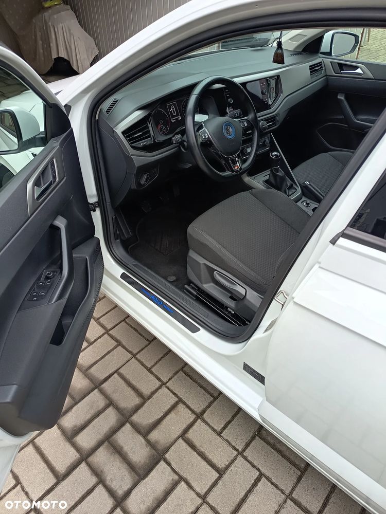 Volkswagen Polo 1.6 TDI SCR Comfortline - 11