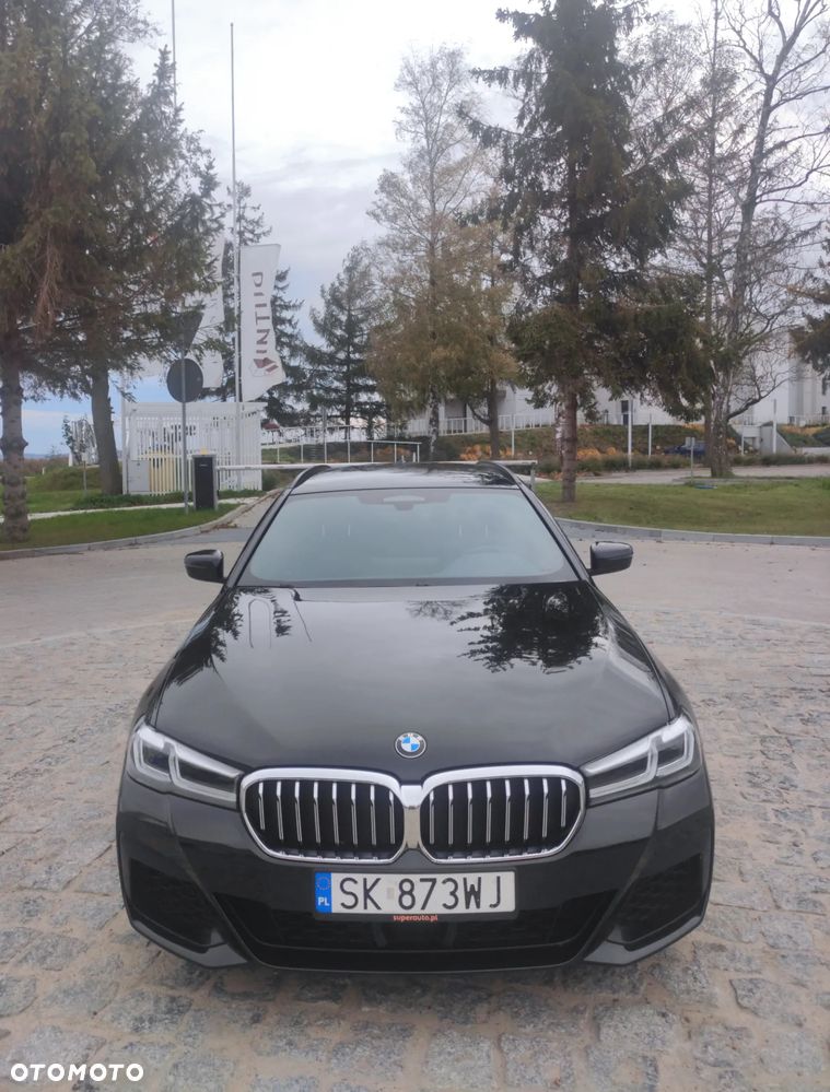 BMW Seria 5 520d xDrive M Sport sport - 39