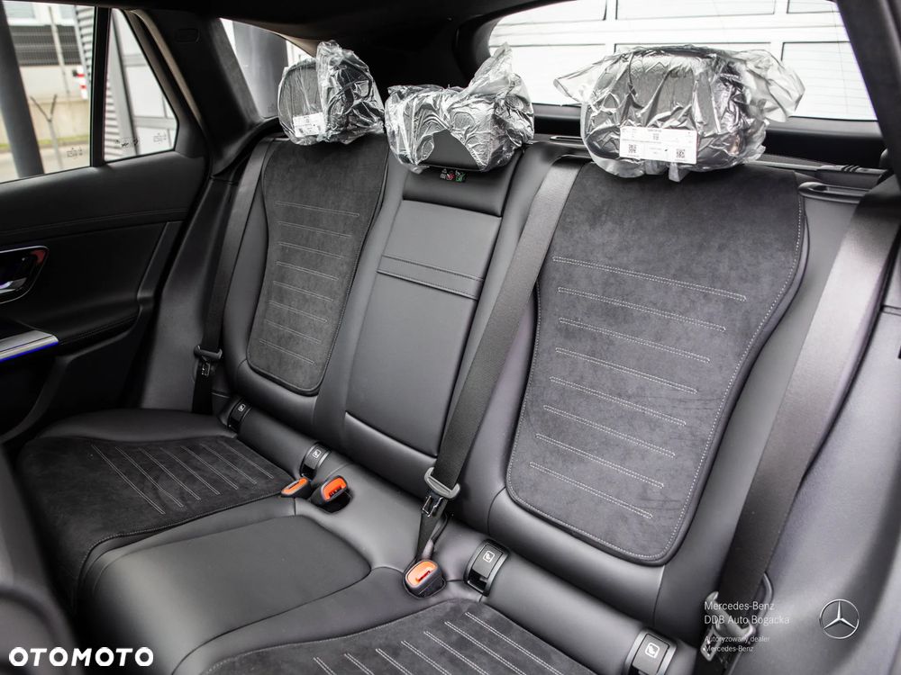 Mercedes-Benz GLC 300 mHEV 4-Matic AMG Line - 13