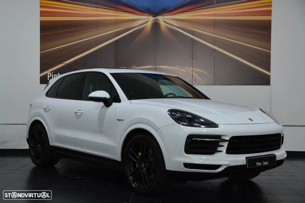 Porsche Cayenne E-Hybrid - 5