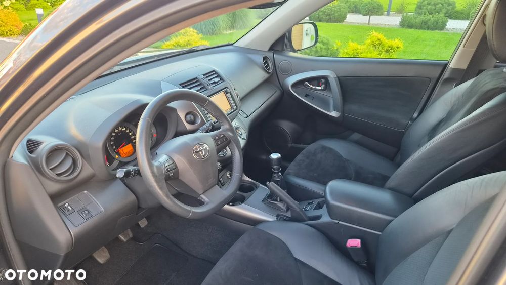Toyota RAV4 2.0 4x4 Sol - 17