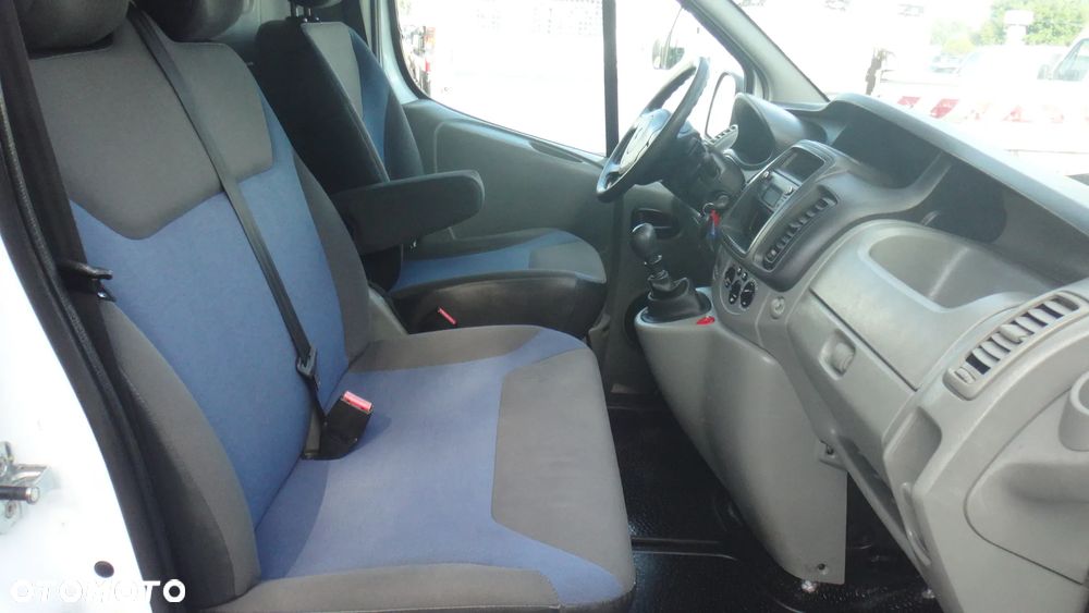 Renault Trafic - 9