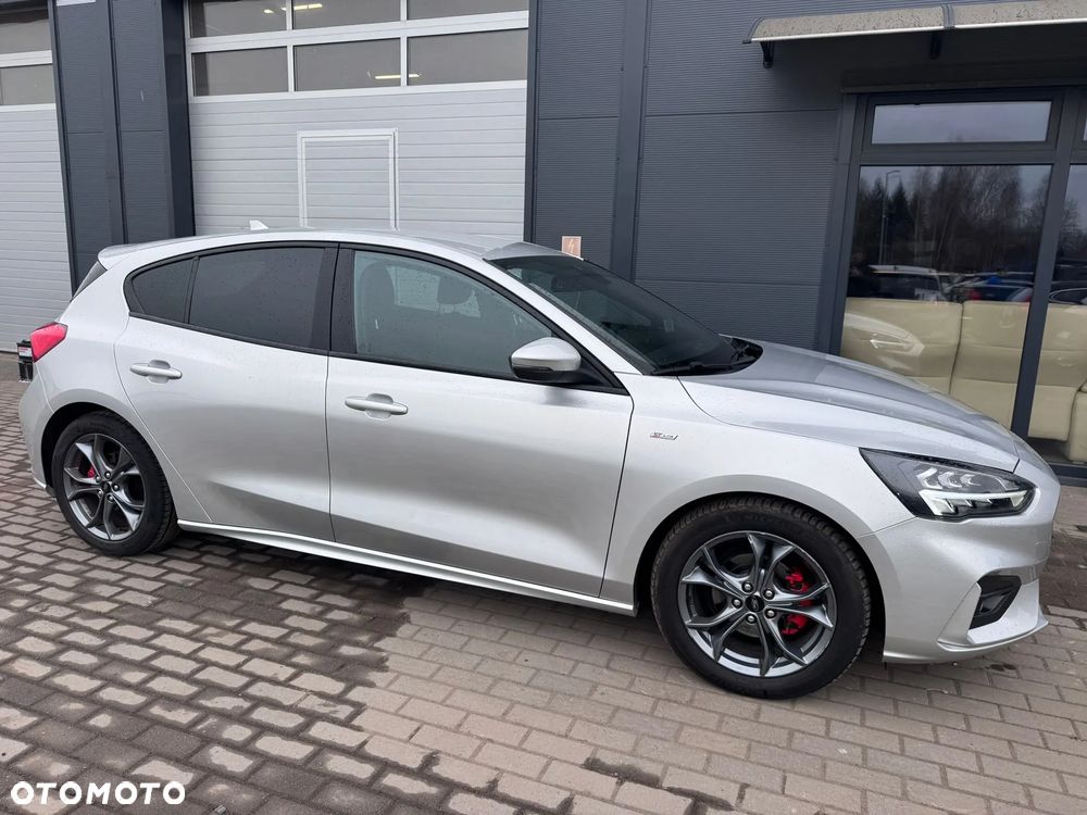 Ford Focus 1.5 EcoBlue Start-Stopp-System ST-LINE X - 15