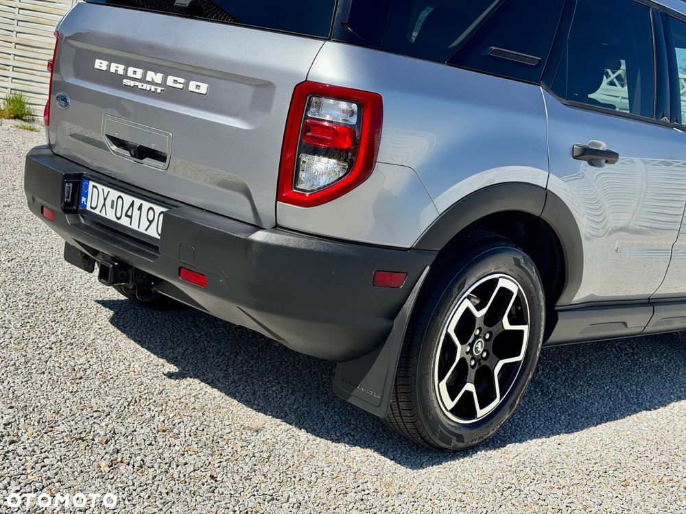 Ford Bronco - 24