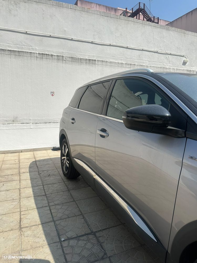 Peugeot 5008 1.5 BlueHDi Allure EAT8 - 8