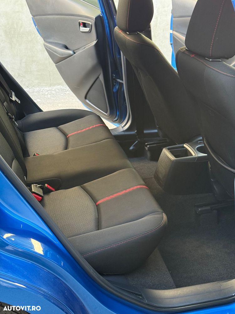 Mazda 2 - 6