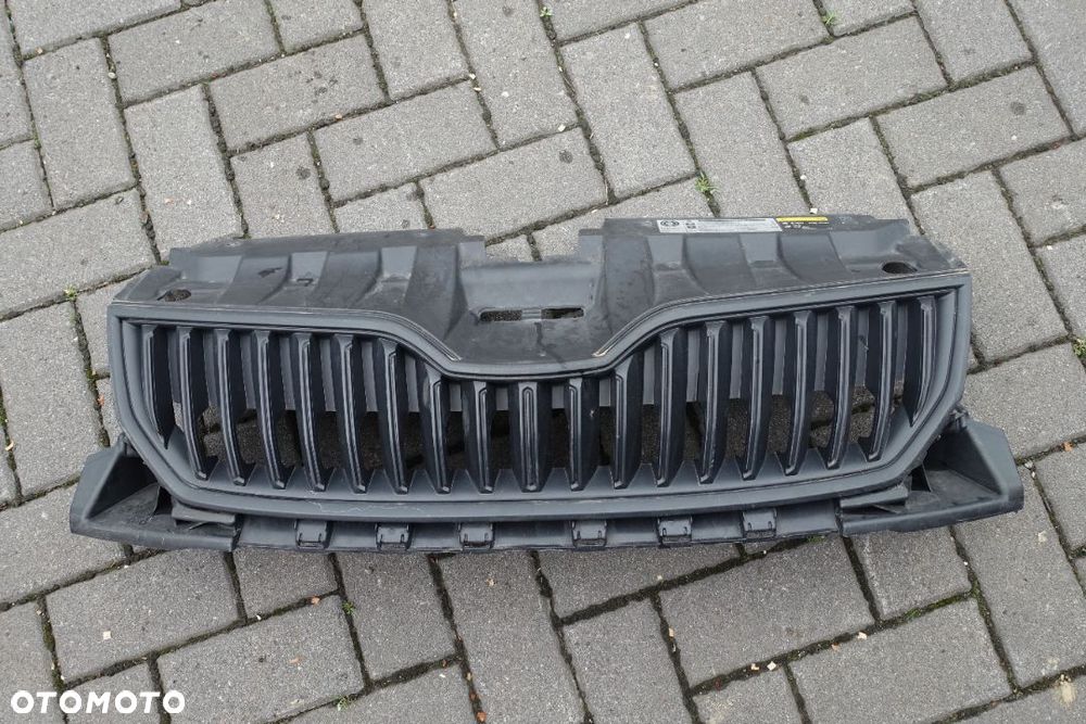 ATRAPA GRILL SKODA FABIA III 14-17r. - 1