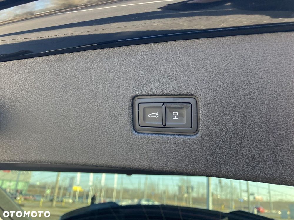 Audi RS Q8 TFSI Quattro Tiptronic Performance - 26